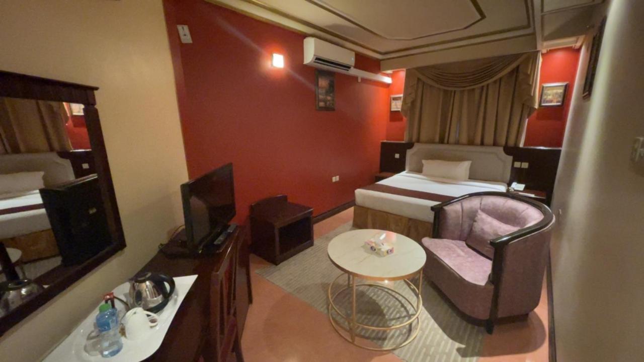 Al Mansour Grand Hotel Ḩafar al Bāţin 외부 사진
